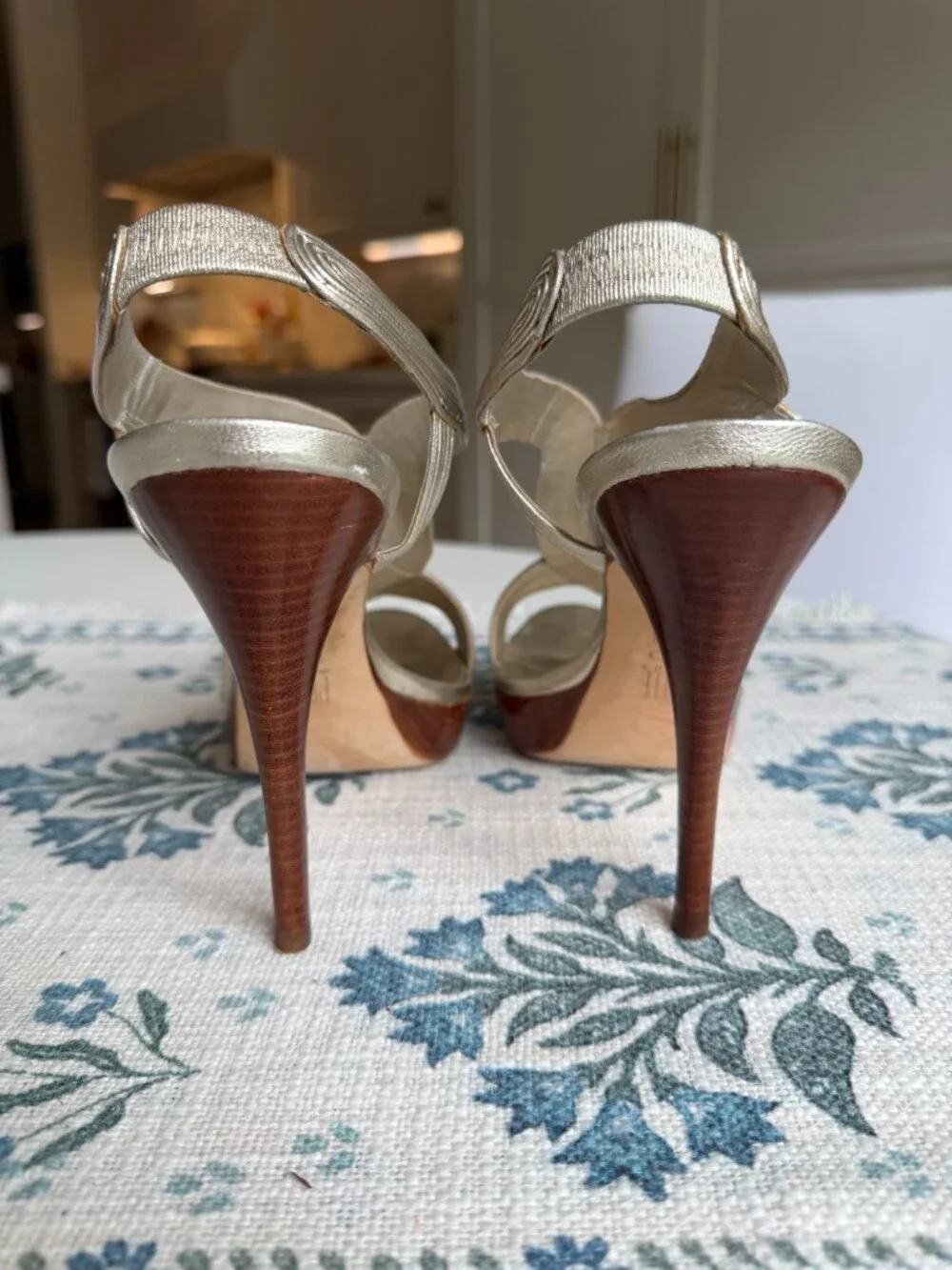 Pelle Moda Platform Heels | Metallic | Womens Size 9